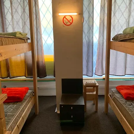 ホステル Artishalico